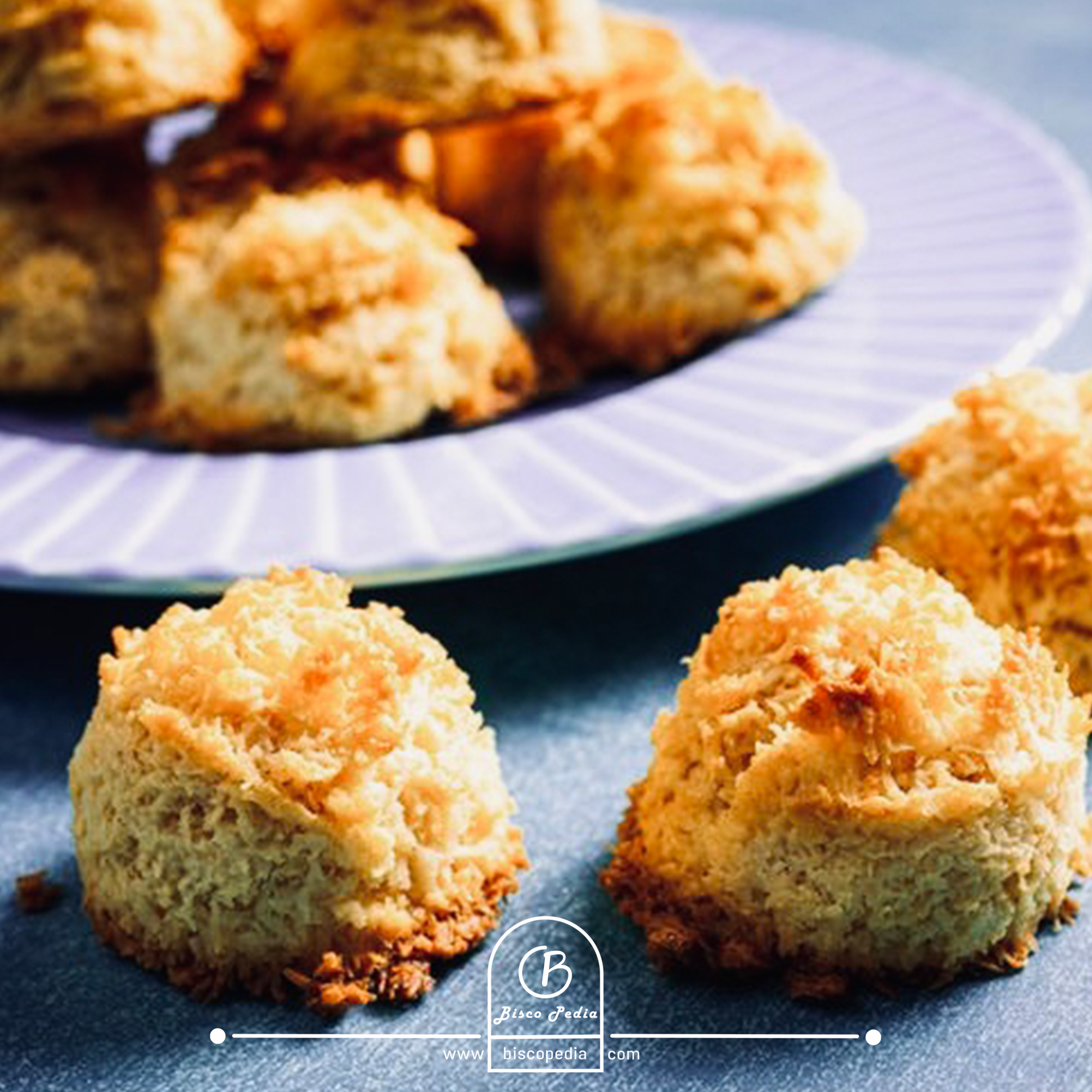 طرز پخت شیرینی نارگیلی زعفرانی