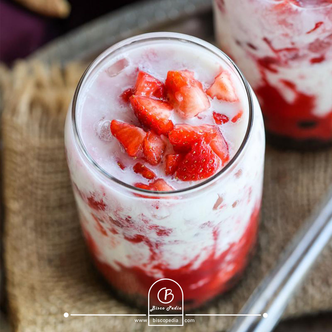 طرز تهیه بابل تی توت فرنگی