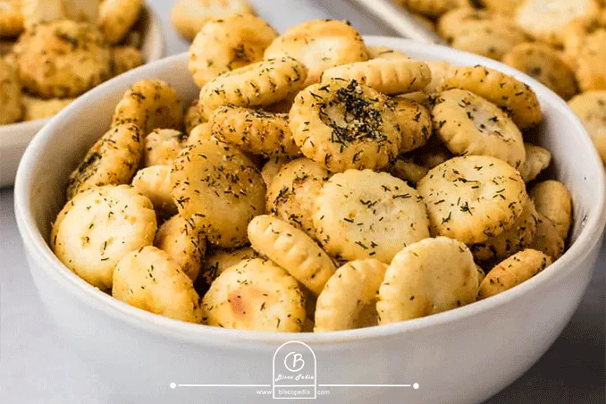 طرز تهیه کراکر شوید رژیمی