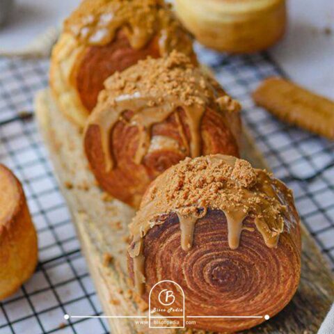 طرز تهیه کروسان لافایت لوتوس