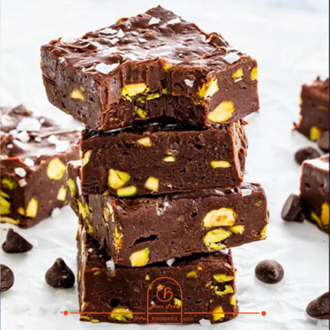 طرز تهیه فاج پسته شکلاتی