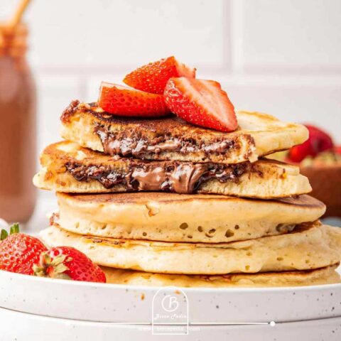 طرز تهیه پنکیک مغزدار نوتلا