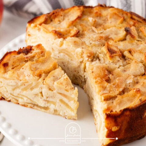 طرز تهیه پیروک سیب خامه‌ای